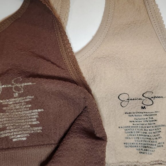2 JESSICA SIMPSON MEDIUM FLESHTONE BRALETTES - Picture 1 of 5